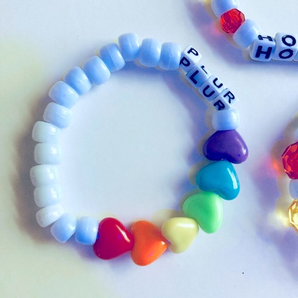 🍒 5/$25 🍒 PRIDE Rave Kandi Rainbow Bracelets | PLUR - Picture 2 of 4